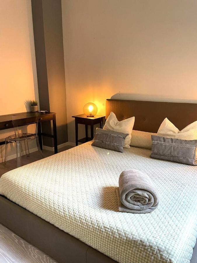 Al.Ma Guest House ローマ エクステリア 写真